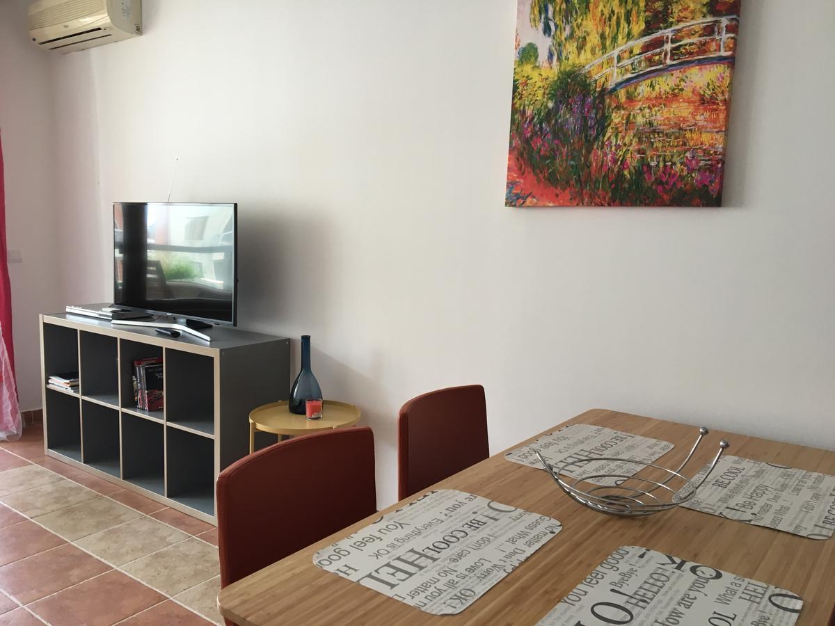 פומורי Apartments Helios מראה חיצוני תמונה