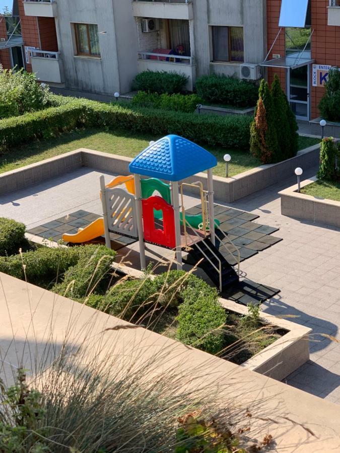 פומורי Apartments Helios מראה חיצוני תמונה